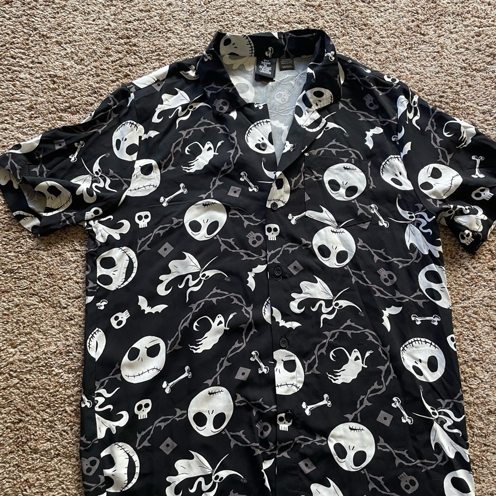 Disney Black and White Skull Pattern Men's Shirt